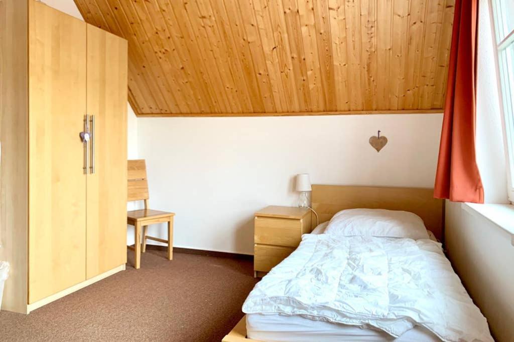 Ferienhaus Mit Bootssteg Am See In Rheinsberg Buitenkant foto