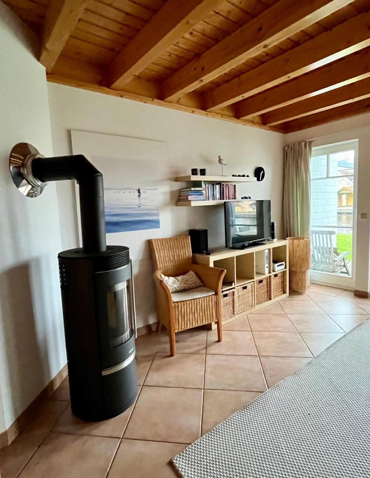 Ferienhaus Mit Bootssteg Am See In Rheinsberg Buitenkant foto